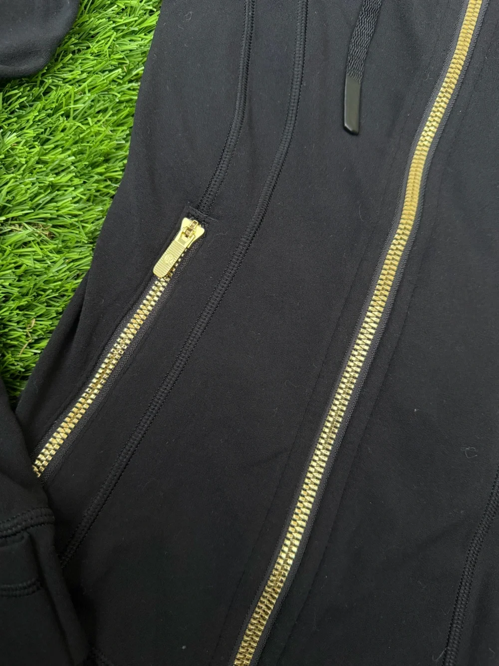 Lululemon Define Jacket Hoodie Gold Hardware Soft Nulu Square Dot Size 0